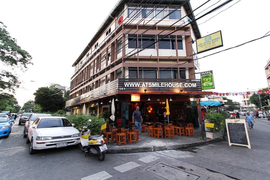 At Smile House Hotel Bangkok Eksteriør billede